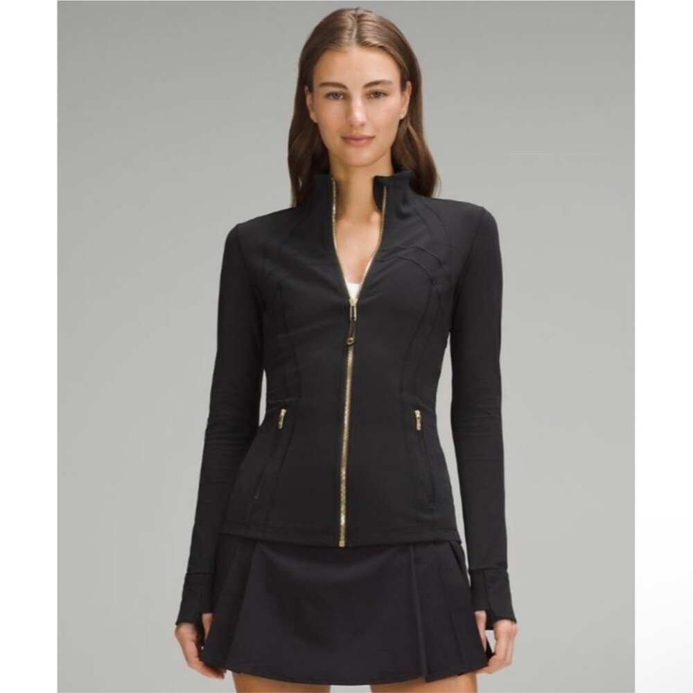 Lululemon Define Jacket Nulu in black and gold